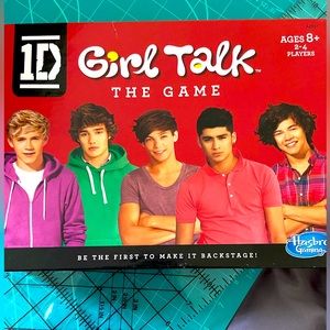 One Direction Girl Talk Game- nearly new. Excellent condition.